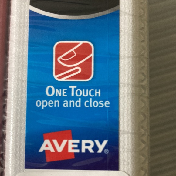 Avery 1” Clear Cover, Heavy Duty Binders (2 pack) - Picture 7 of 8